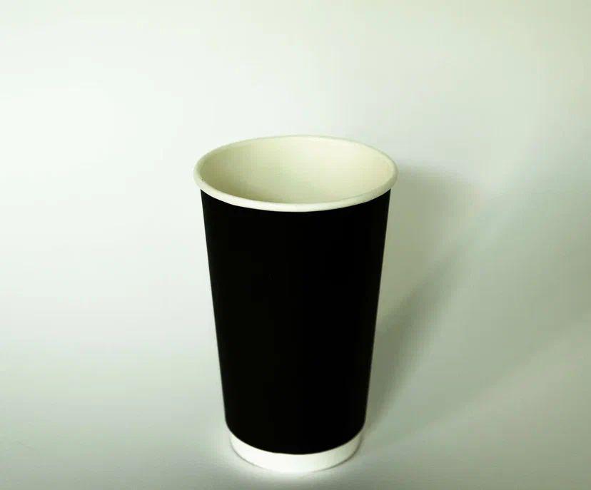 Двухслойный бумажный стакан (черный, 480 мл)