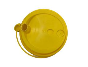 Крышки пластиковые с заглушкой желтые, диаметр 90 мм